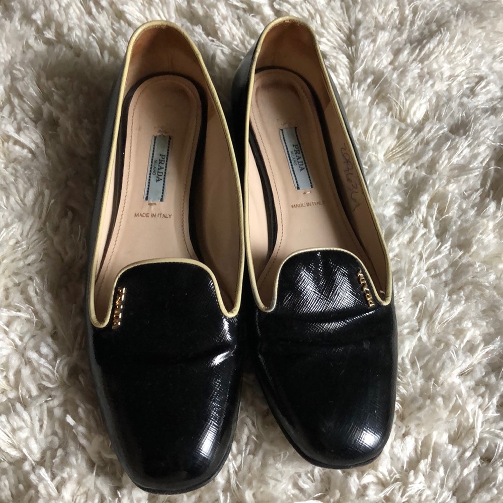 Super cute 🥰 Prada Smoking Slippers 🥿